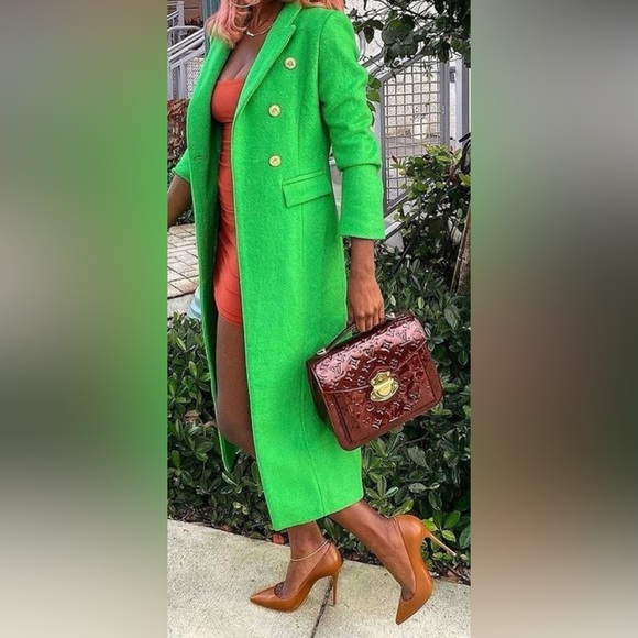 Winter is Upon us! Make me and Offer! Green with Envy - Perfect for the Holidays - Picture 7 of 7